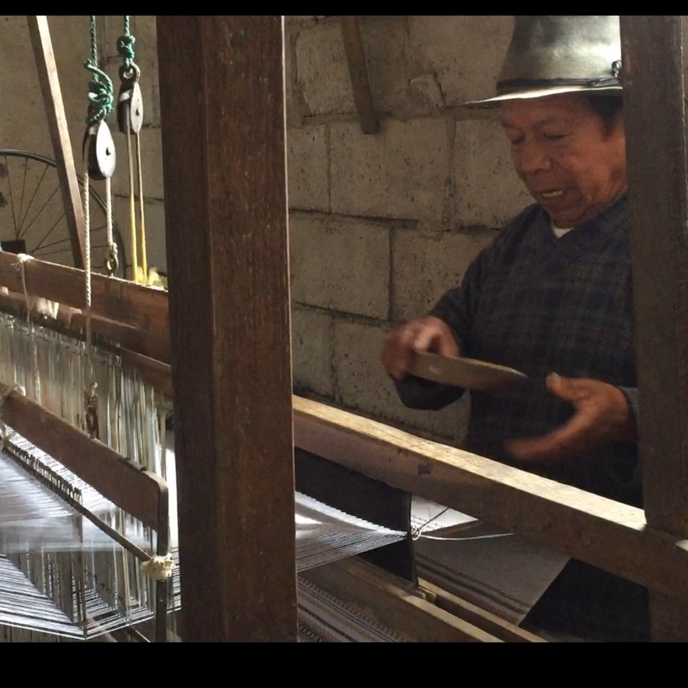 Beautiful alpaca scarf from Ecuador - Picture 11 of 11